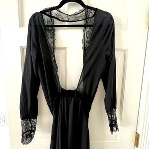 LA PERLA maxi back lace detail silk robe